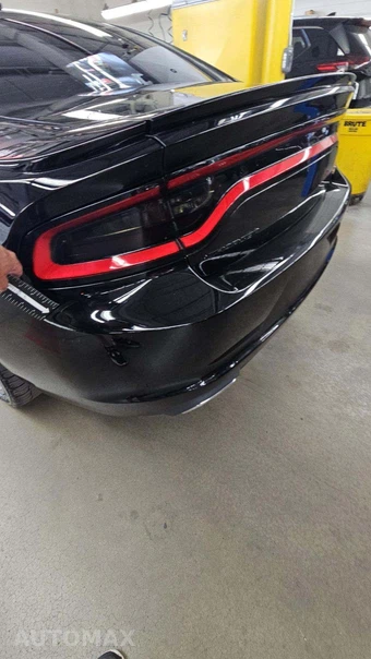 2016 Dodge Charger R/T – miniatura 36