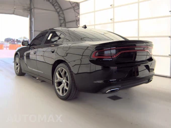 2016 Dodge Charger R/T – miniatura 6
