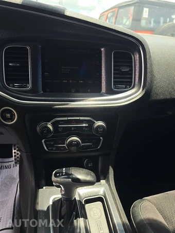 2016 Dodge Charger Road/Track - miniatura 11