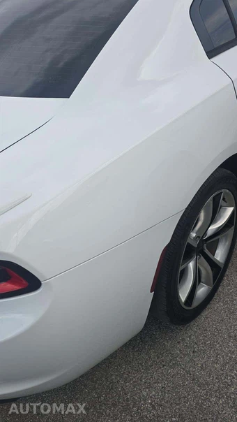 2016 Dodge Charger Road/Track - miniatura 21