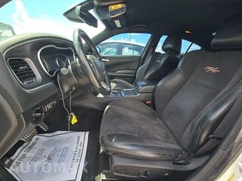 2016 Dodge Charger Road/Track - miniatura 7