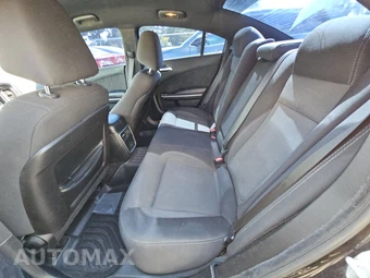 2016 Dodge Charger SE – miniatura 13