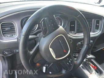 2016 Dodge Charger SE – miniatura 10