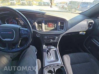 2016 Dodge Charger SE – miniatura 11