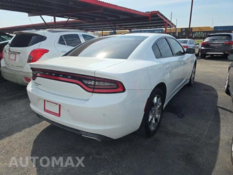 2016 Dodge Charger SE – miniatura 3