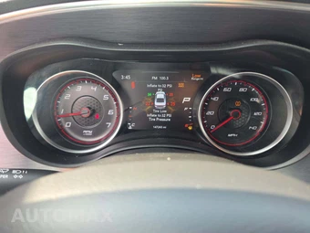 2016 Dodge Charger SE – miniatura 9