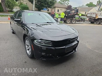 2016 Dodge Charger SXT - miniatura 3