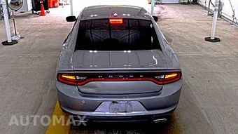 2016 Dodge Charger SXT – miniatura 5