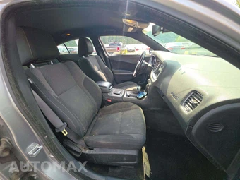 2016 Dodge Charger SXT – miniatura 15