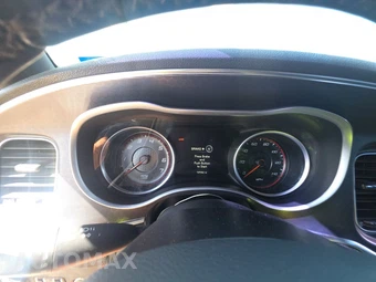 2016 Dodge Charger SXT – miniatura 12