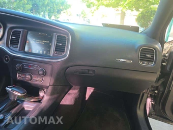 2016 Dodge Charger SXT – miniatura 16