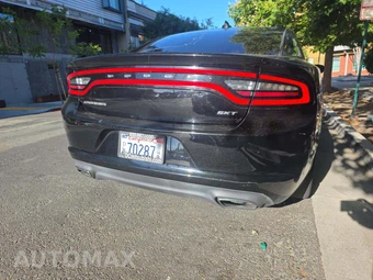 2016 Dodge Charger SXT – miniatura 18