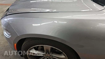 2016 Dodge Charger SXT – miniatura 38