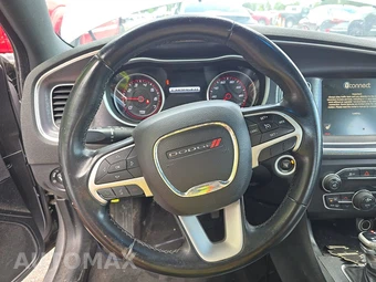 2016 Dodge Charger SXT – miniatura 10