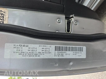 2016 Dodge Charger SXT – miniatura 14