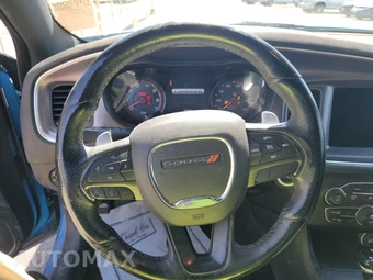 2016 Dodge Charger SXT – miniatura 10