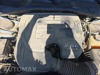 2016 Dodge Charger SXT – miniatura 15
