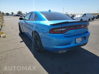 2016 Dodge Charger SXT – miniatura 6