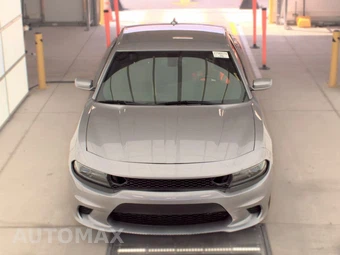 2016 Dodge Charger SXT – miniatura 2