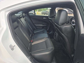 2016 Dodge Charger SXT - miniatura 13