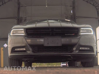 2016 Dodge Charger SXT – miniatura 3