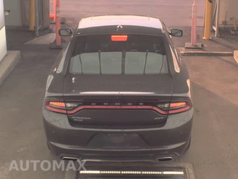 2016 Dodge Charger SXT – miniatura 6