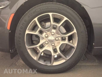 2016 Dodge Charger SXT – miniatura 9