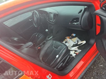 2016 Dodge Dart GT - miniatura 8