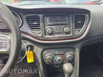 2016 Dodge Dart SE – miniatura 11