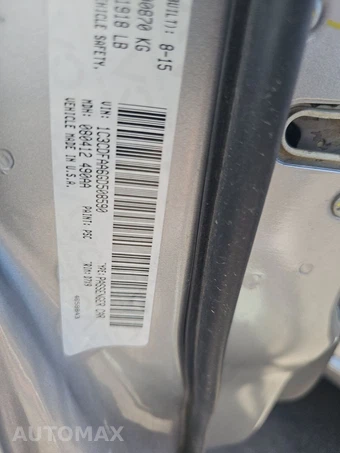 2016 Dodge Dart SE – miniatura 14