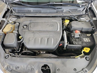 2016 Dodge Dart SE – miniatura 15