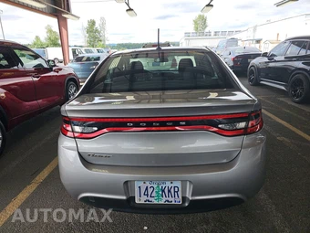 2016 Dodge Dart SE – miniatura 5