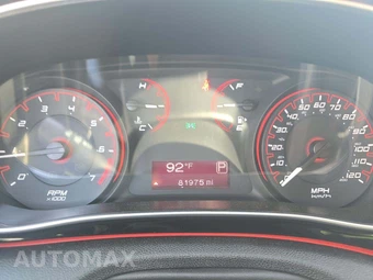 2016 Dodge Dart SXT - miniatura 6
