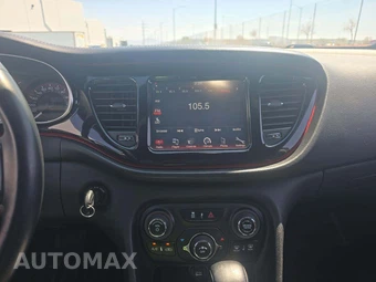2016 Dodge Dart SXT - miniatura 7