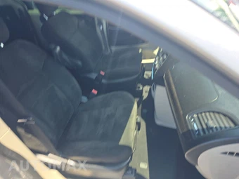 2016 Dodge Grand Caravan AVP 121.2" WB – miniatura 8