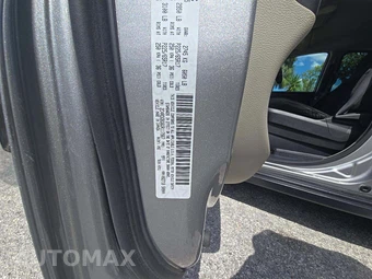 2016 Dodge Grand Caravan AVP 121.2" WB - miniatura 5