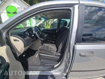 2016 Dodge Grand Caravan AVP 121.2" WB - miniatura 6