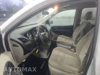 2016 Dodge Grand Caravan AVP 121.2" WB – miniatura 7