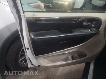 2016 Dodge Grand Caravan AVP 121.2" WB – miniatura 9