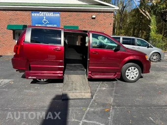 2016 Dodge Grand Caravan SE 121.2" WB - miniatura 2