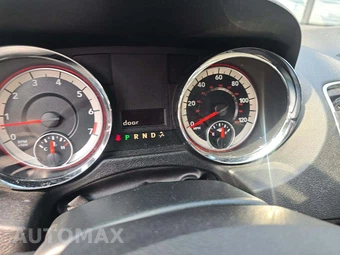 2016 Dodge Grand Caravan SE 121.2" WB - miniatura 9