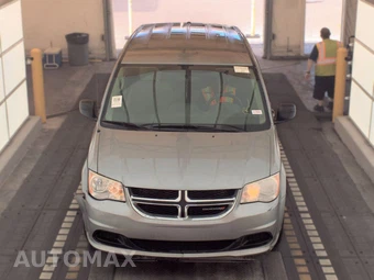 2016 Dodge Grand Caravan SE 121.2" WB - miniatura 2