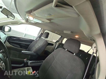 2016 Dodge Grand Caravan SE 121.2" WB - miniatura 11