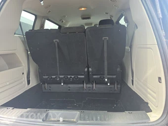 2016 Dodge Grand Caravan SE 121.2" WB - miniatura 16
