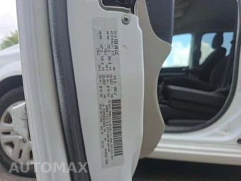2016 Dodge Grand Caravan SE 121.2" WB - miniatura 2