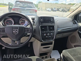 2016 Dodge Grand Caravan SE 121.2" WB - miniatura 11