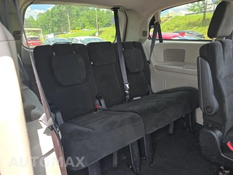 2016 Dodge Grand Caravan SE 121.2" WB - miniatura 14