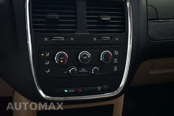 2016 Dodge Grand Caravan SE 121.2" WB - miniatura 16