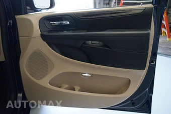 2016 Dodge Grand Caravan SE 121.2" WB - miniatura 21