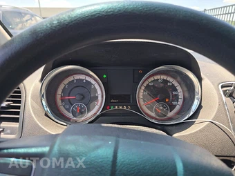 2016 Dodge Grand Caravan SE 121.2" WB - miniatura 12